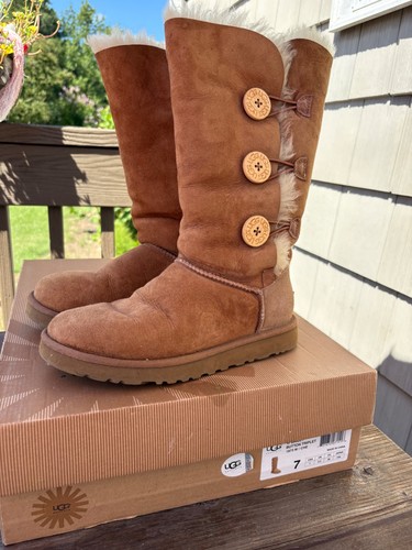 Ugg australia bailey button - ugg,