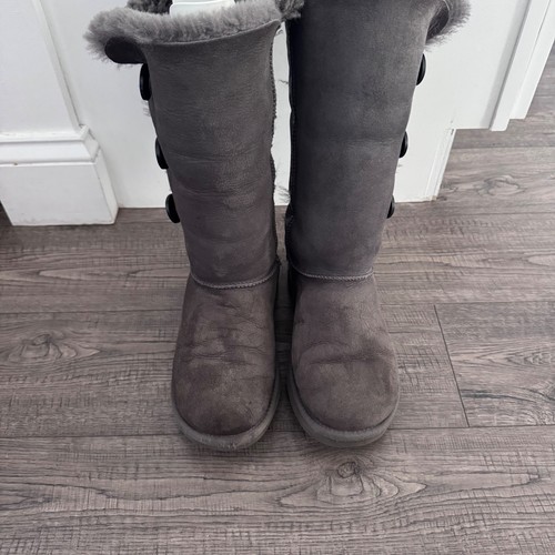 Ugg australia bailey button - ugg,
