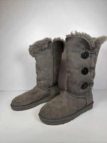 Ugg bailey button - button, triplet