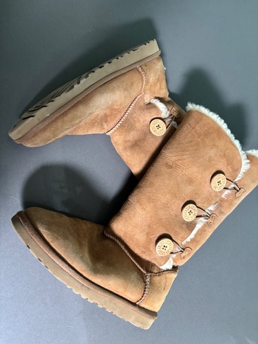 Ugg classic tall bailey - classic, button