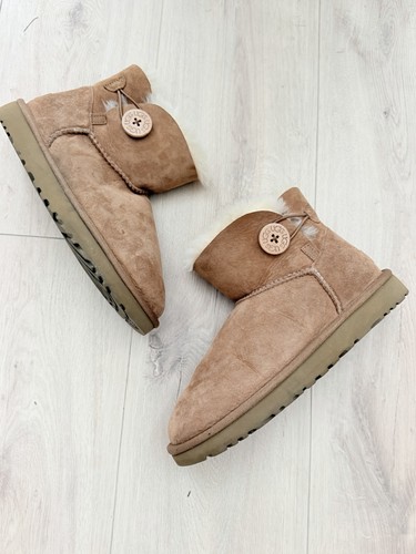 Ugg bailey button - button, mini