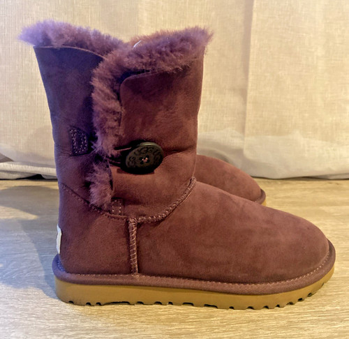 Ugg bailey button purple suede - button,