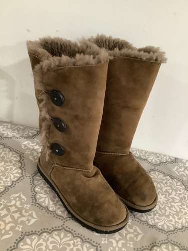Ugg bailey button triplet - ugg,